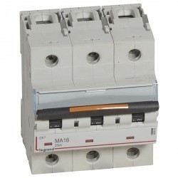 Автоматический выключатель Legrand DX³ 3P 16А (MA) 25кА, 409882